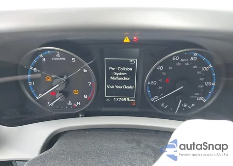 2017 Toyota Rav4 Le z USA, uszkodzony, nr VIN 2T3BFREV3HW624060